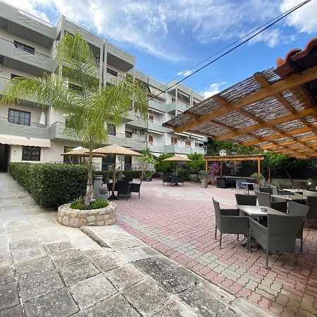 Hotel Pavlos - Studios トロン エクステリア 写真