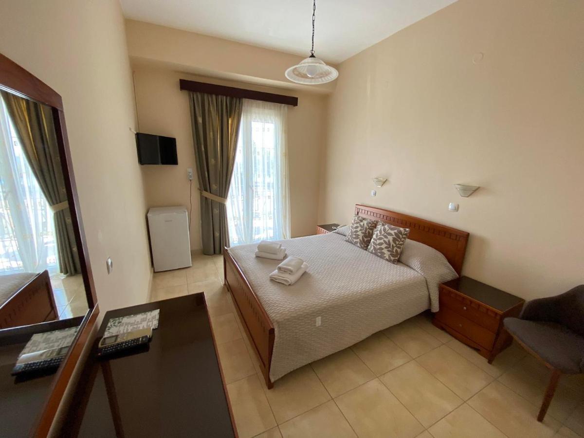 Hotel Pavlos - Studios トロン エクステリア 写真
